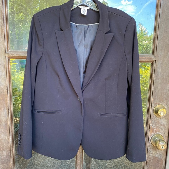 💲Basic Black Blazer - Picture 4 of 7